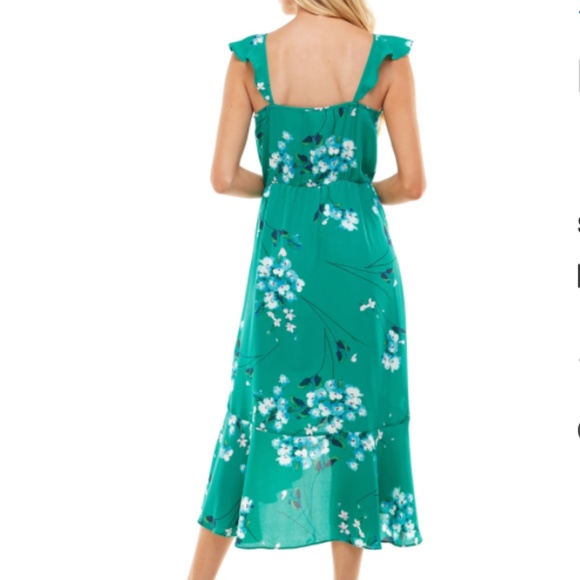 Socialite Ruffle Print Wrap Midi Dress - Picture 2 of 5